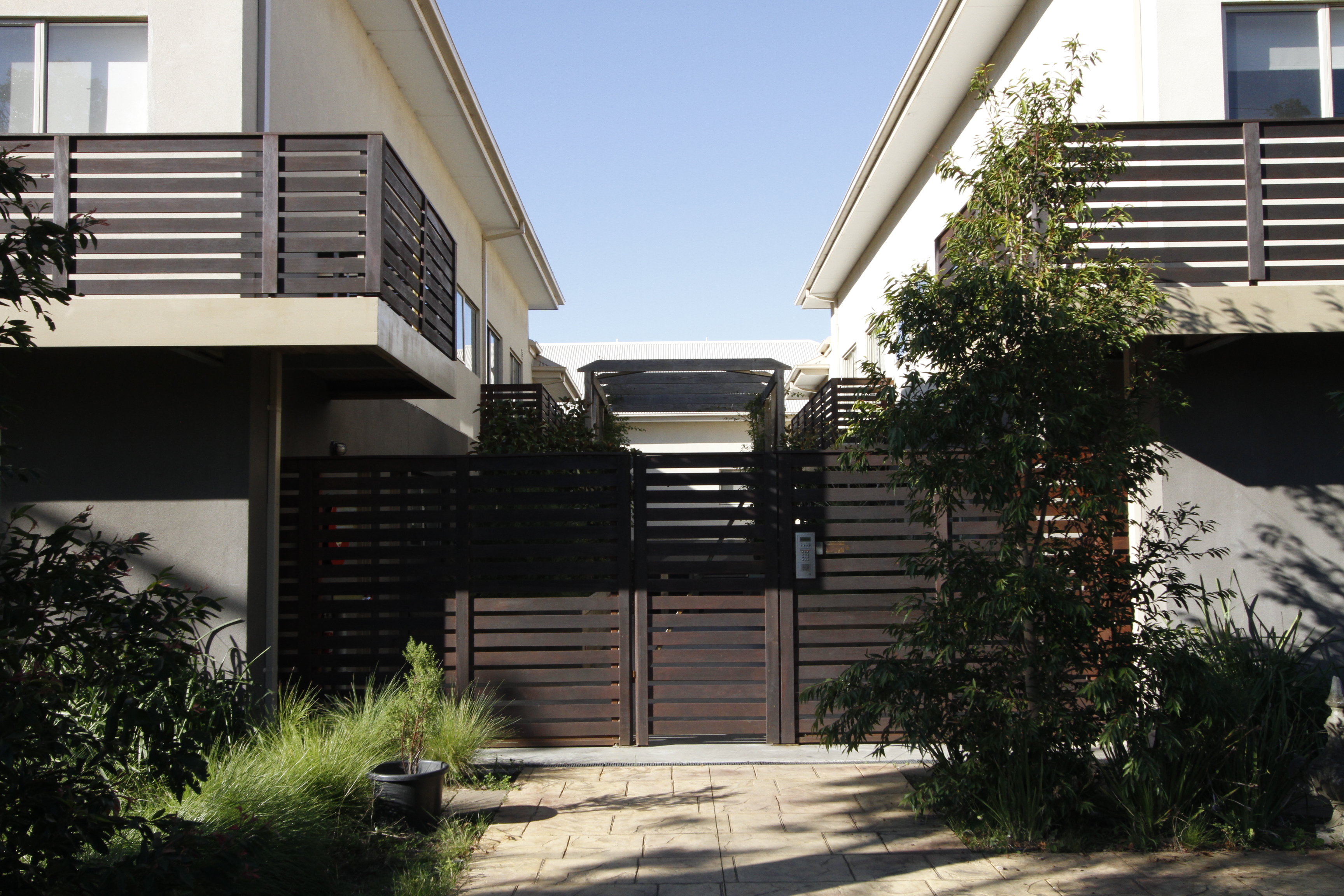 墨尔本Clayton - 带物业的Service Apartment 出售